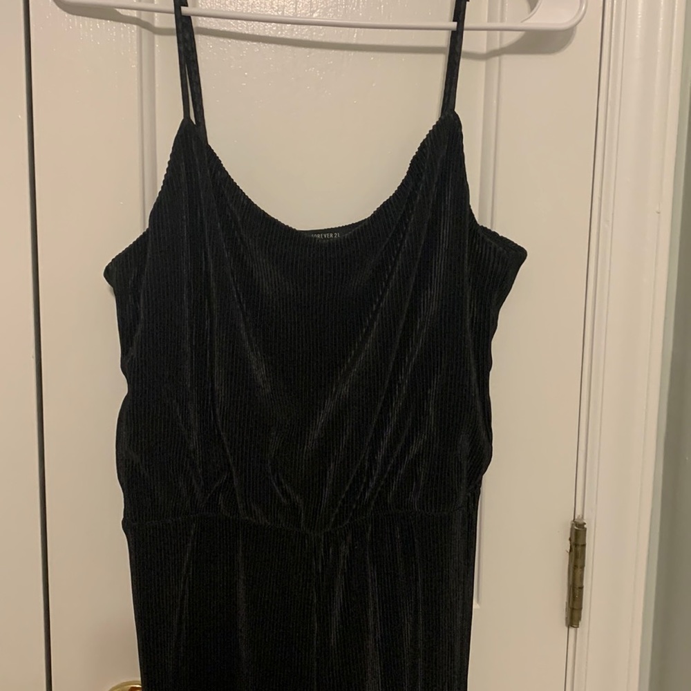Forever 21 black cami straps jumpsuit